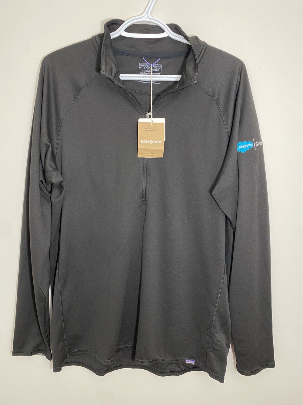 Patagonia NWT Capilene Midweight Zip Neck Long sleeve shirt Large